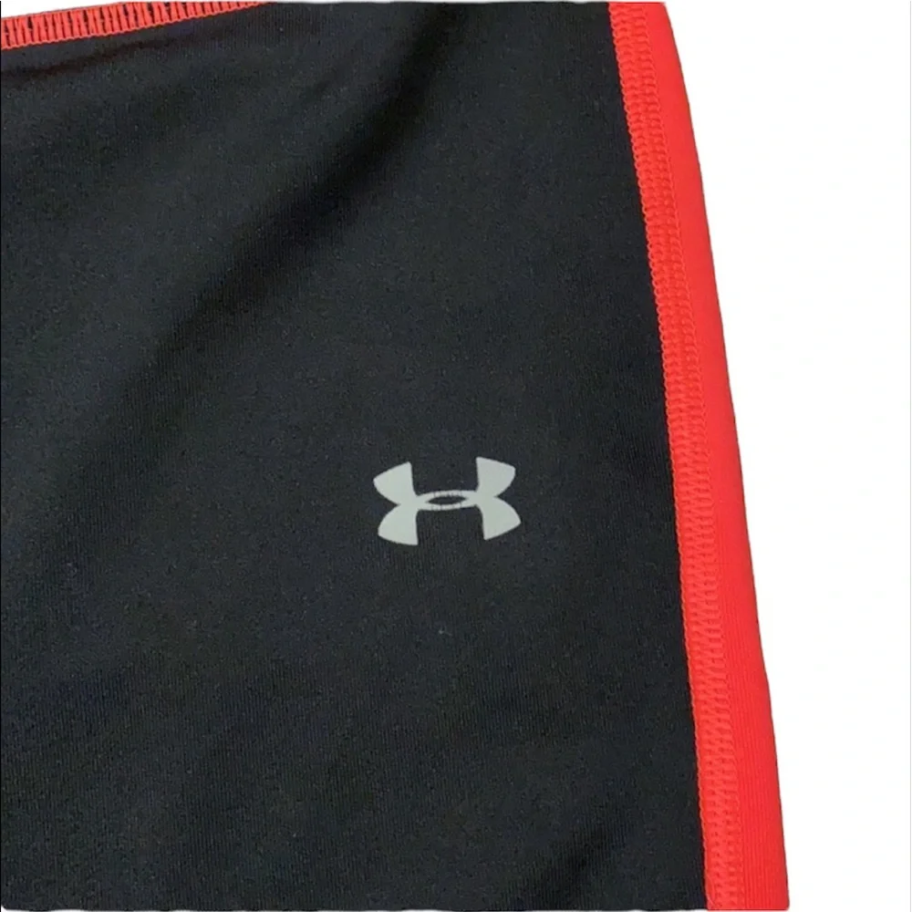 UNDER ARMOUR neon accent run Capri tights